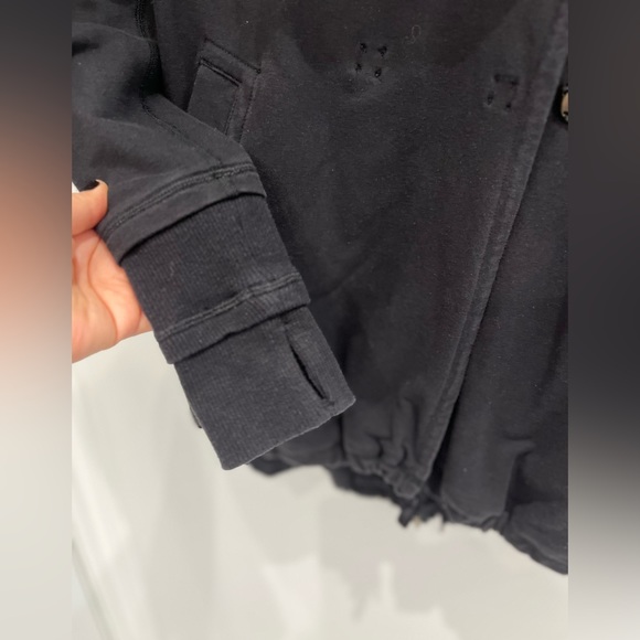 Lululemon Savana black wrap long sleeve - Picture 7 of 7